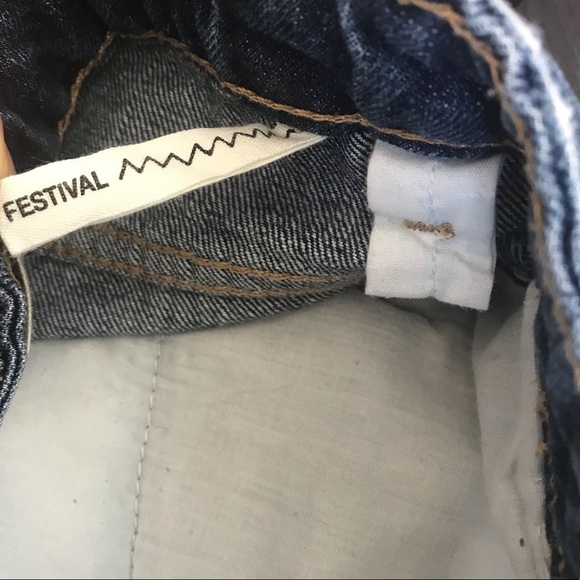 Garage Blue Raw Hem Distressed Jean Denim Shorts Juniors Size 1 - Picture 8 of 11